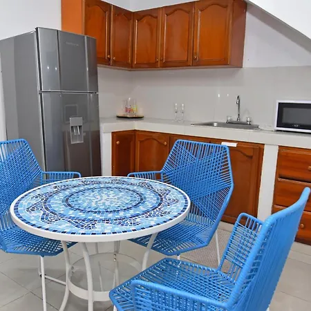 Beautiful 2 Bedroom Apartamento *
