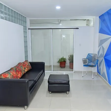 Beautiful 2 Bedroom Apartamento
